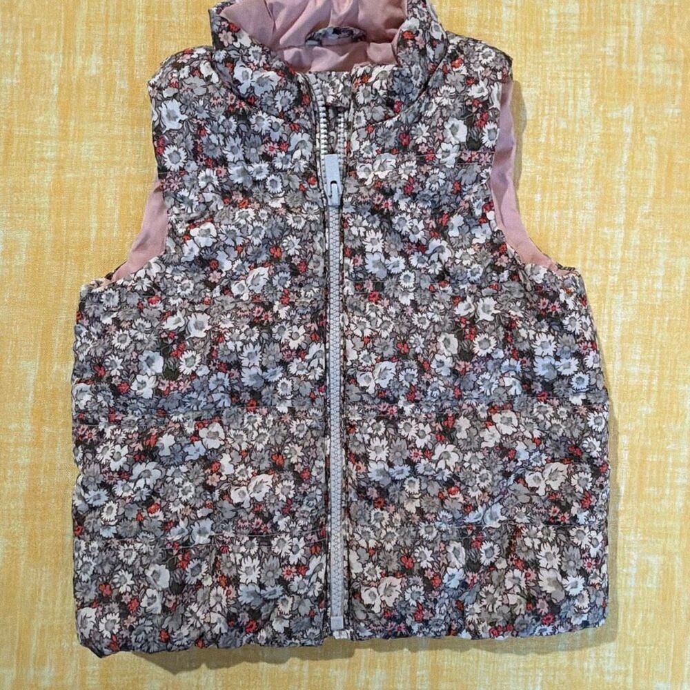 Baby Gap Go Puffer Floral Vest 3T Pink Grey